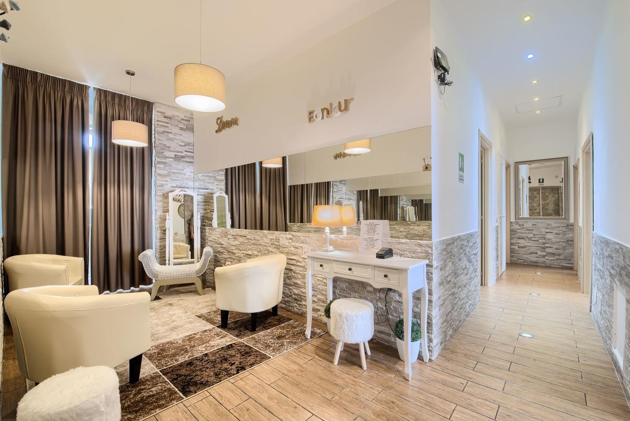 Domus Pietro Inn Ρώμη Εξωτερικό φωτογραφία